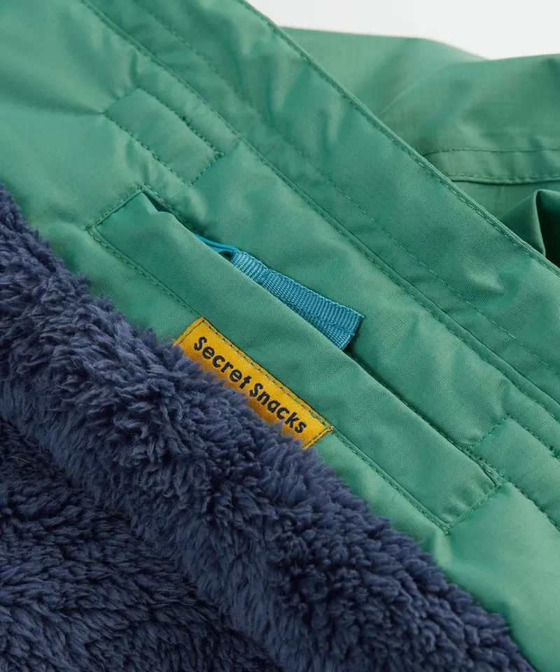 Frugi Snow And Ski Scene Coat - Holly Green / Mountains 6