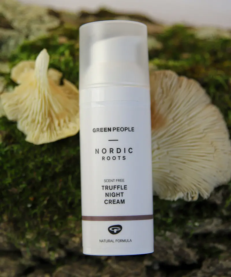 Green People Nordic Roots Truffle Night Cream - 50Ml 2