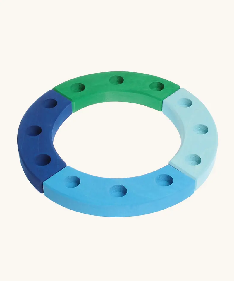 Grimm's 12-Hole Blue-Green Celebration Ring 1