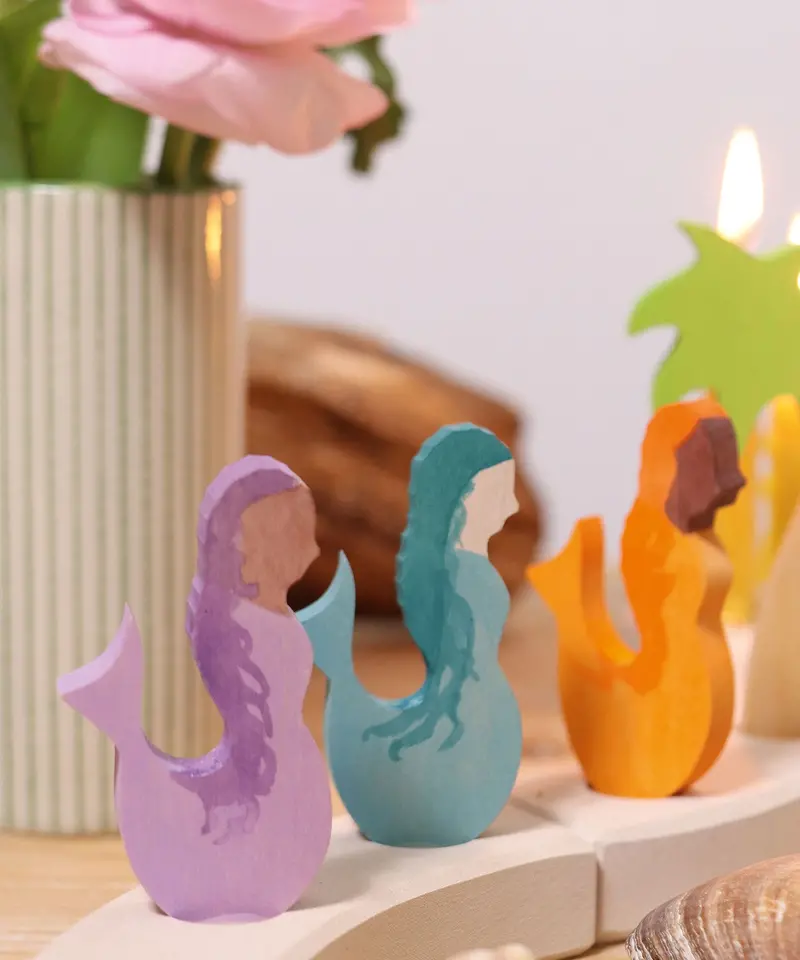 Grimm's Amethyst Mermaid Decorative Figure 2