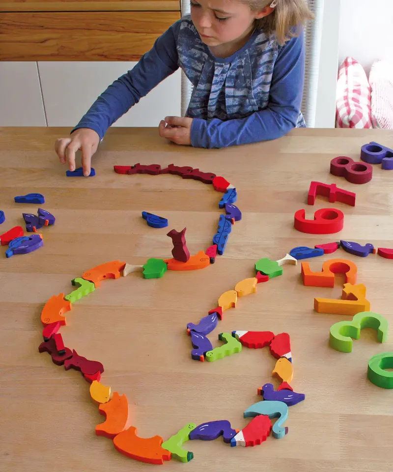 Grimm's Figures For Counting & Story Telling 2