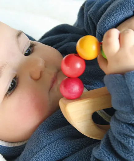Grimm's Grasping Toy Rainbow Boat 2