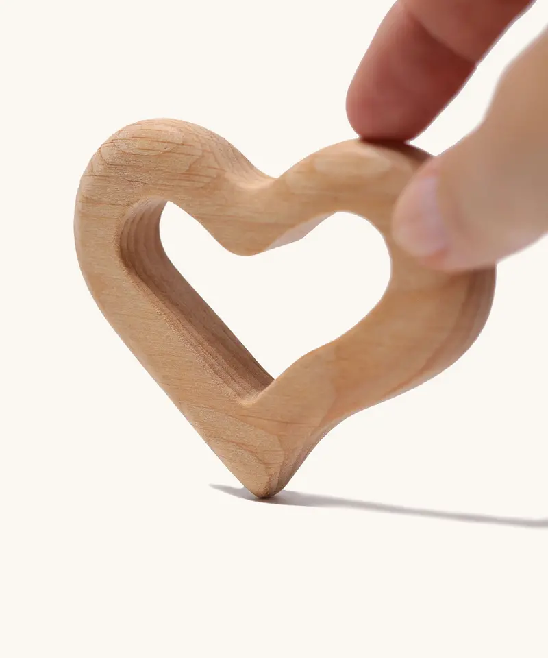 Grimm's Grasping Toy Smooth Heart 2