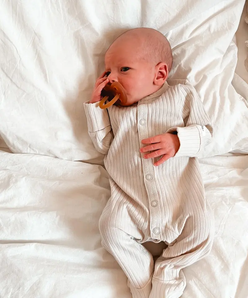 Hevea Symmetrical Baby Pacifier - 1 Pack 3