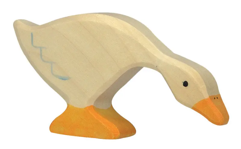 Holztiger Feeding Goose 1