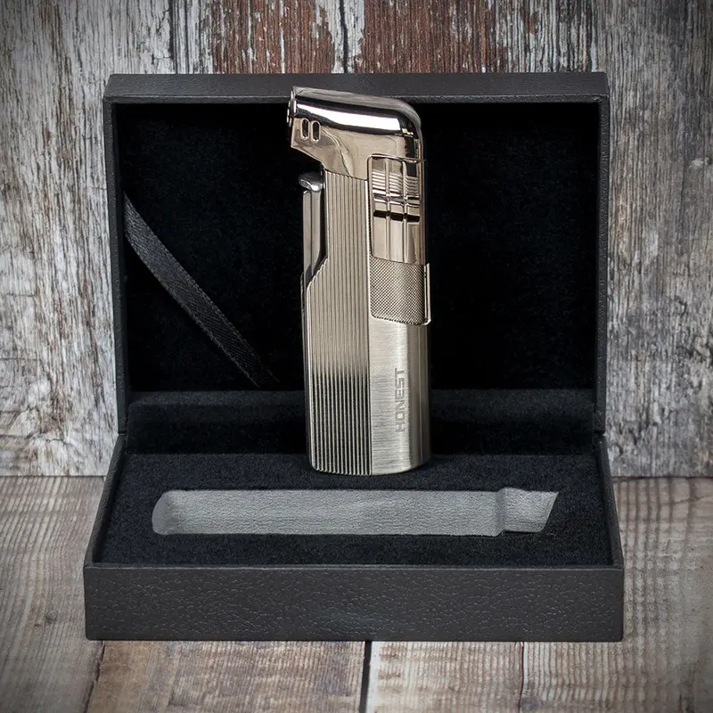 Honest Penryn Pipe Lighter -  Chrome 1