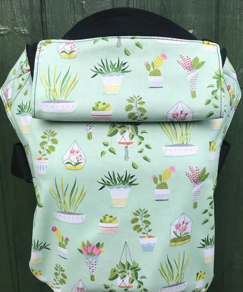 Integra Size 1 Baby Carrier - Regular Strap 4