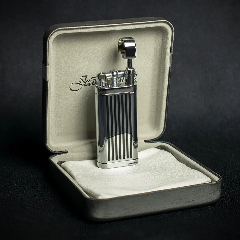 Jean Claude Oldie Pipe Lighter - Chrome & Black 2