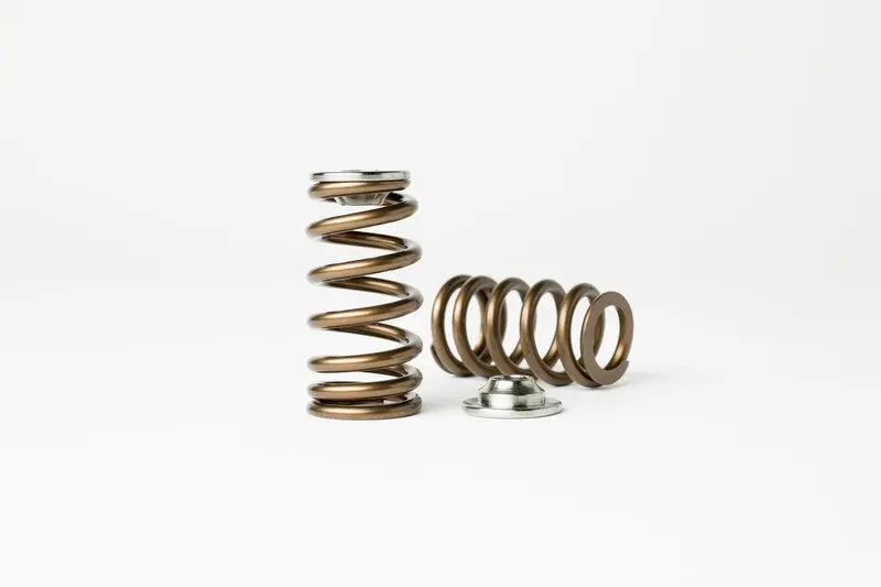 Kelford Cams | Vr38dett Valve Spring & Ti Retainer Set 1