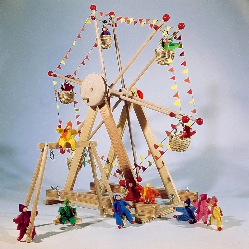 Kraul Wooden Ferris Wheel Kit 1