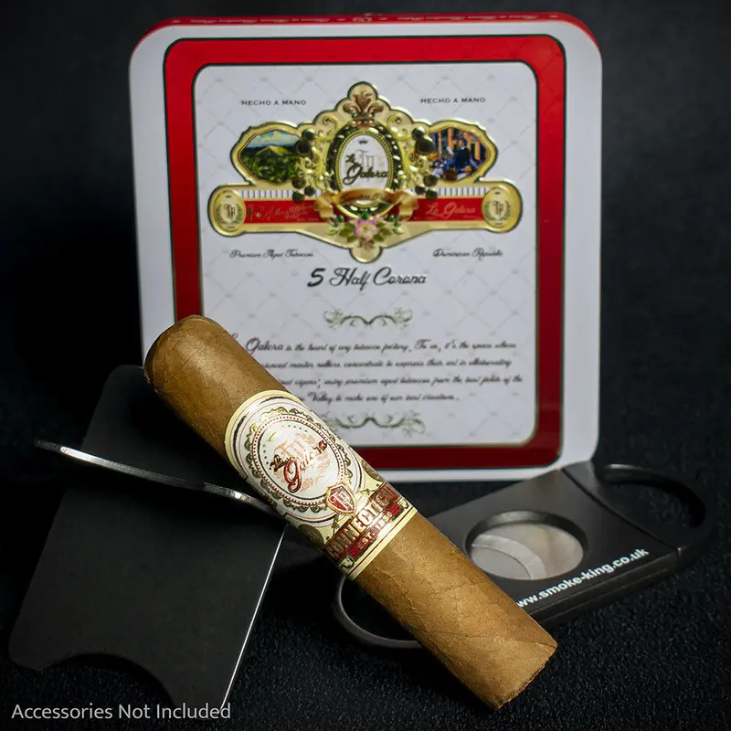 La Galera Connecticut Half Corona Cigars - Tin Of 5 2