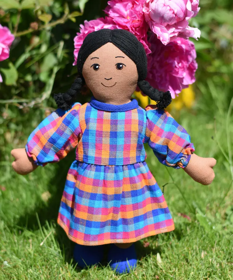Lanka Kade Rag Doll Mum - Brown Skin, Black Hair 2