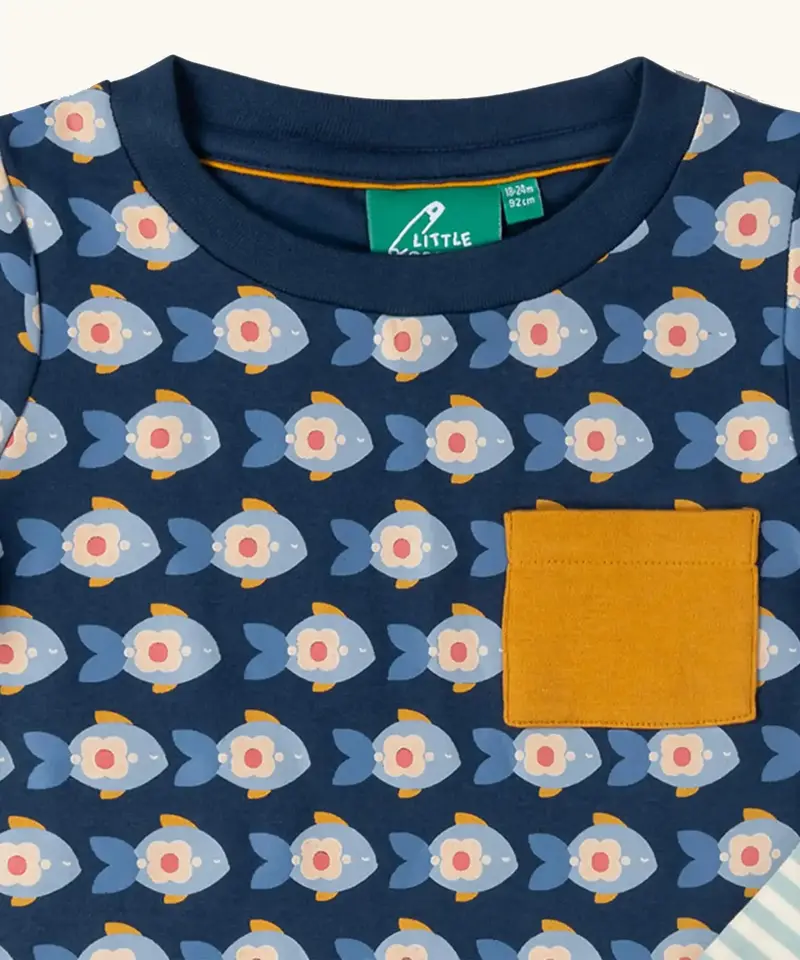 Little Green Radicals Organic T-Shirt & Jogger Playset - Little Fish 3