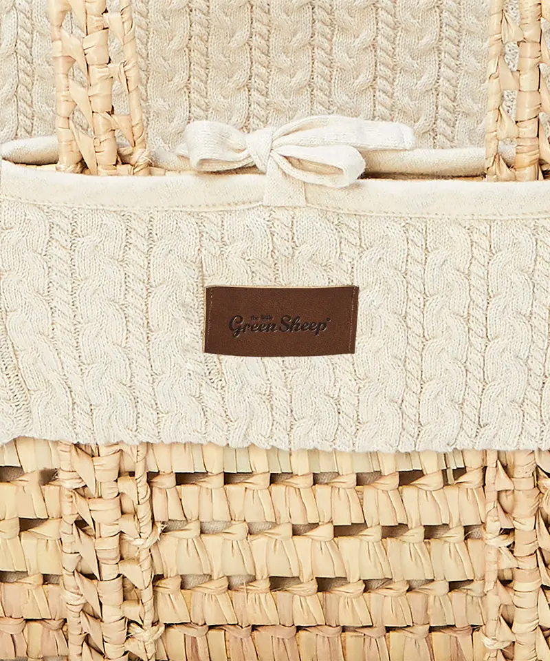Little Green Sheep Organic Knitted Moses Basket & Mattress 3