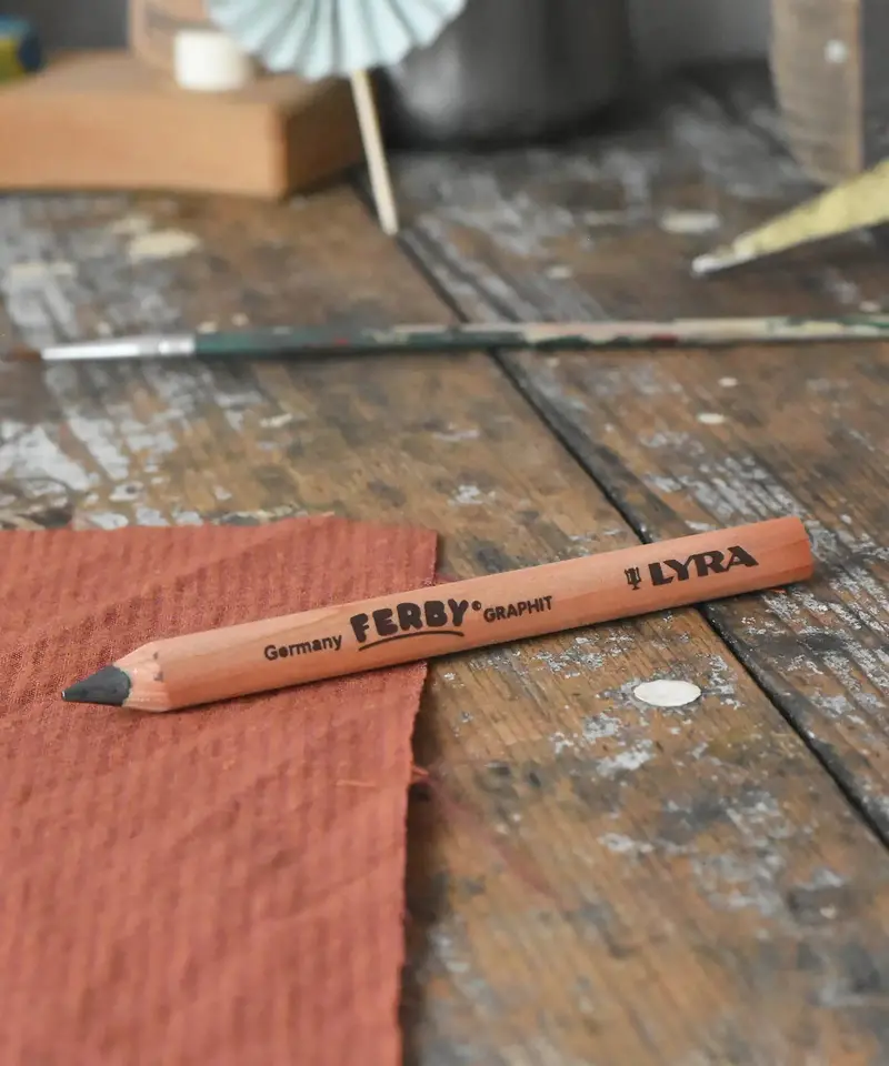 Lyra Ferby Graphite Hb Pencil 1