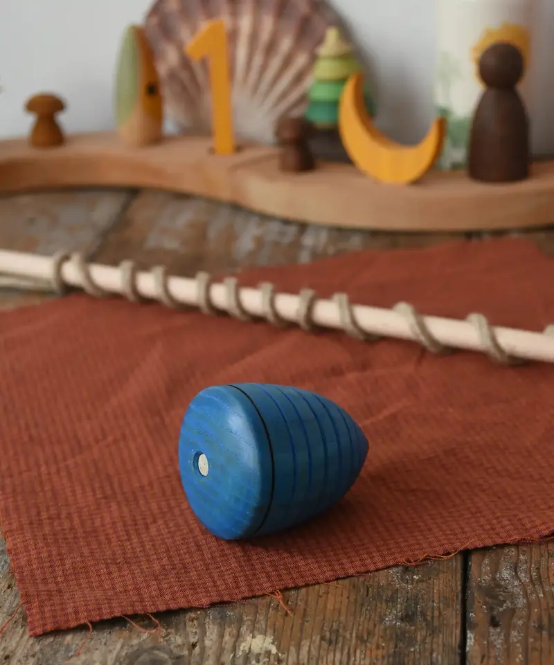 Mader Classic Whip Spinning Top 2