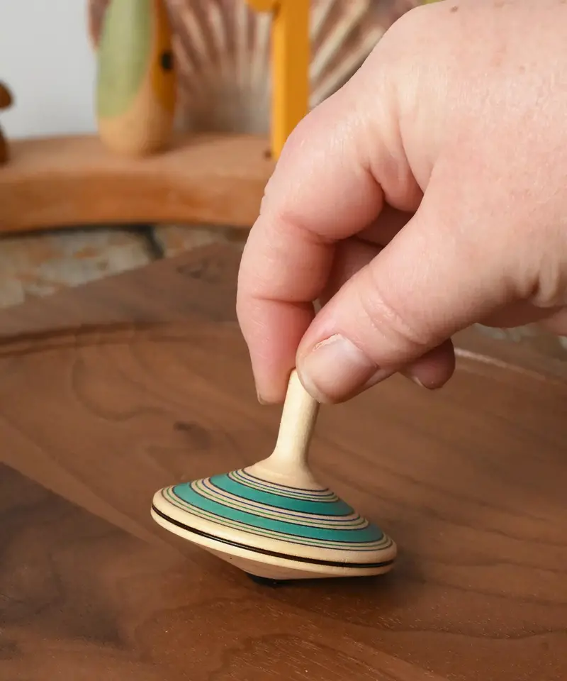 Mader Fado Maple Spinning Top 2