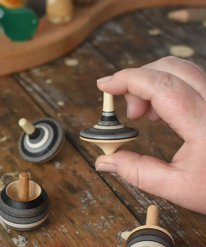 Mader Graphite Spinning Top Learning Set 2