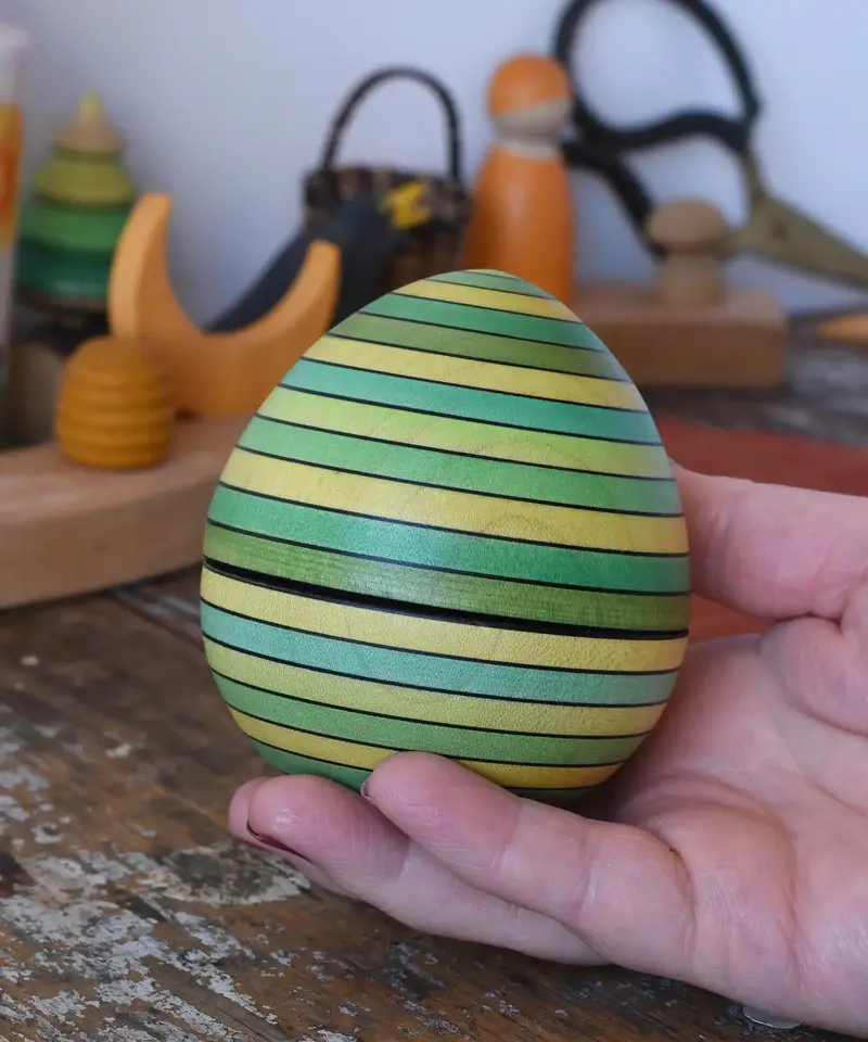 Mader Roly-Poly Egg - Green 2