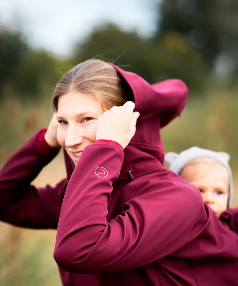 Mamalila Softshell Babywearing Jacket Allrounder Fit - Burgundy 3