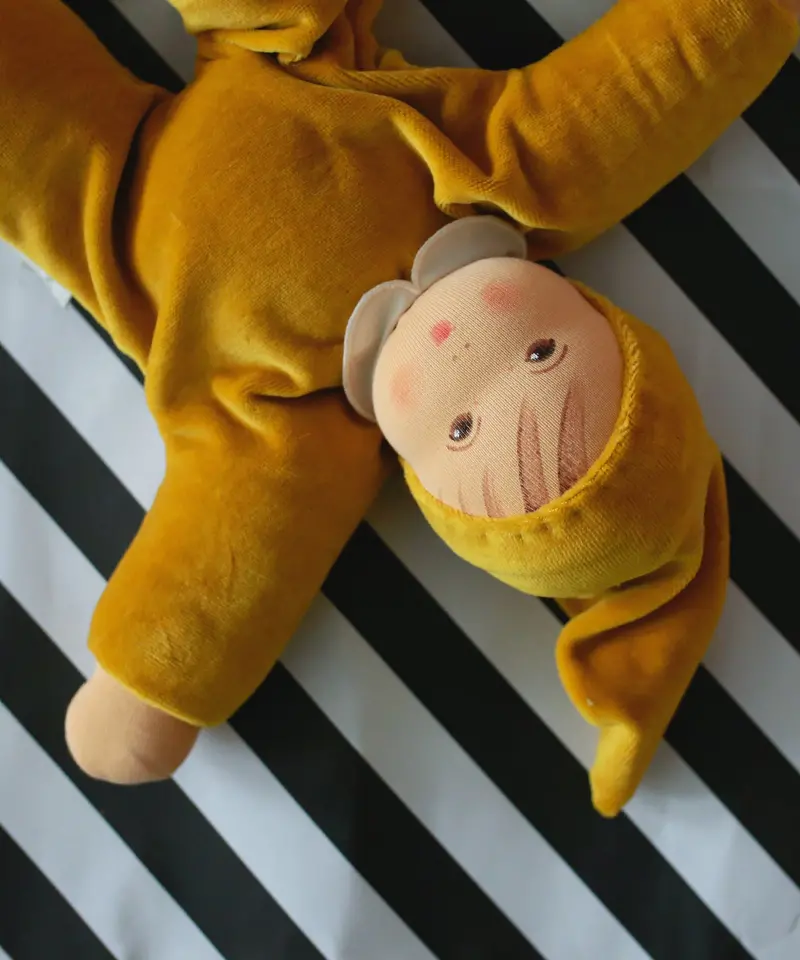 Nanchen Nani Waldorf Doll - Red 2