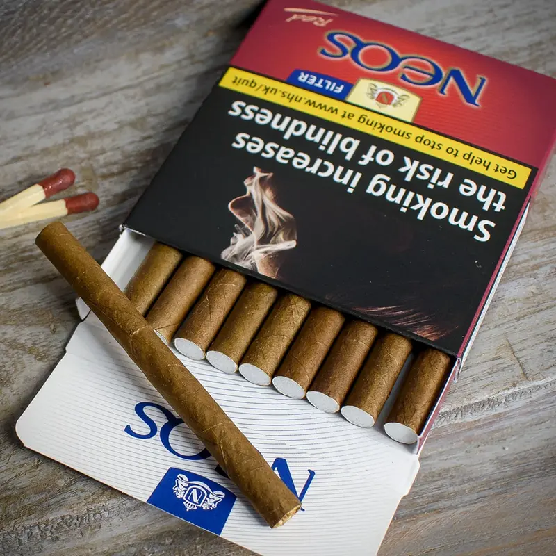 Neos Mini Red (Vanilla) Filter Cigars - Pack Of 10 1