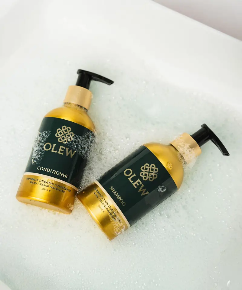 Olew Clarifying Shampoo 2