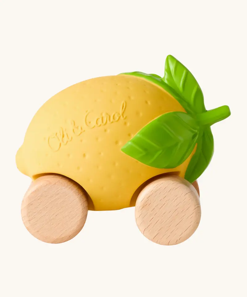 Oli & Carol Lou The Lemon Car 1