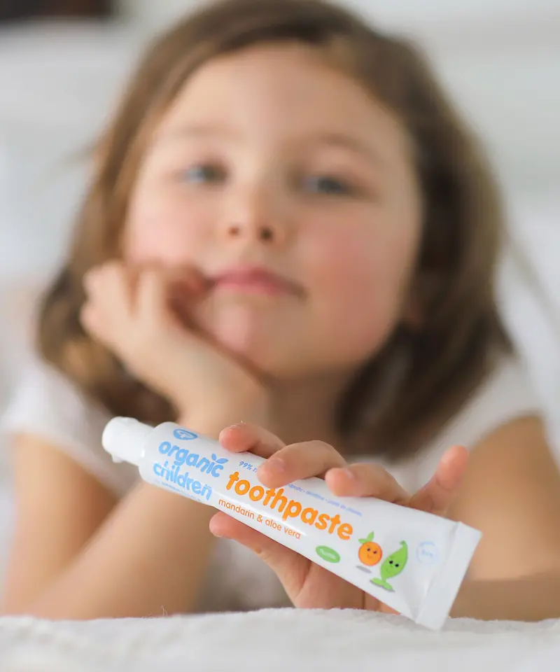 Organic Children Toothpaste Mandarin & Aloe Vera With Fluoride 2