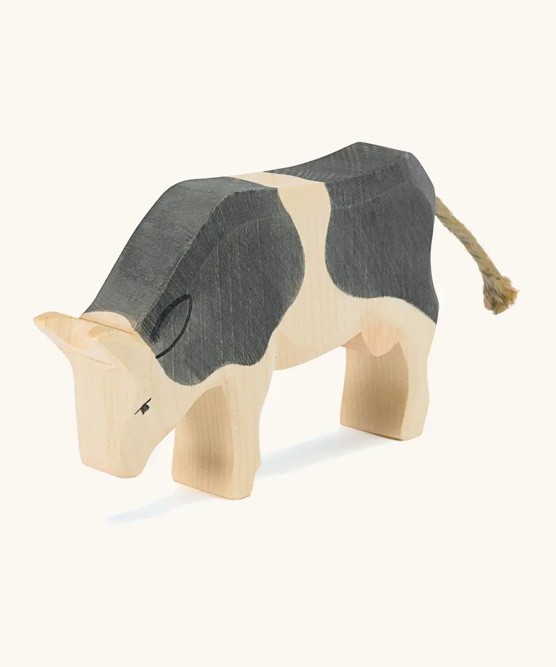 Ostheimer Black Eating Cow 1