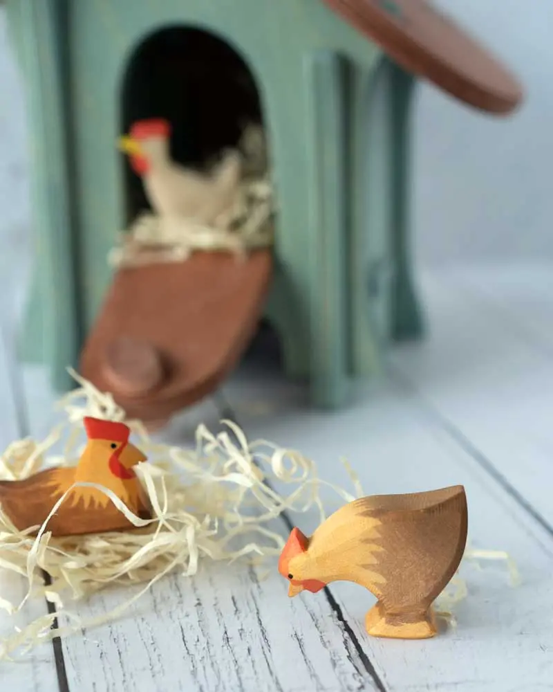 Ostheimer Brown Pecking Hen 2