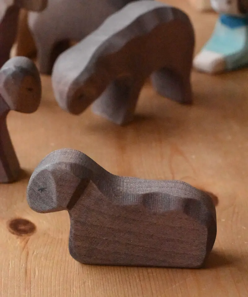 Ostheimer Brown Resting Lamb 2