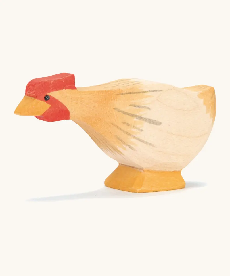 Ostheimer Ochre Hen With Long Neck 1