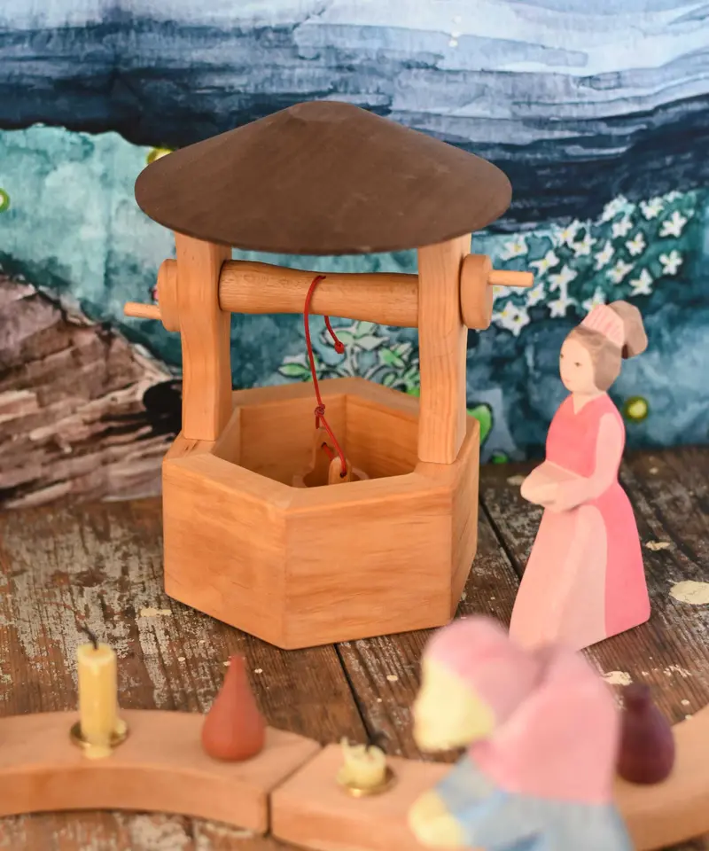 Ostheimer Wooden Wishing Well 2