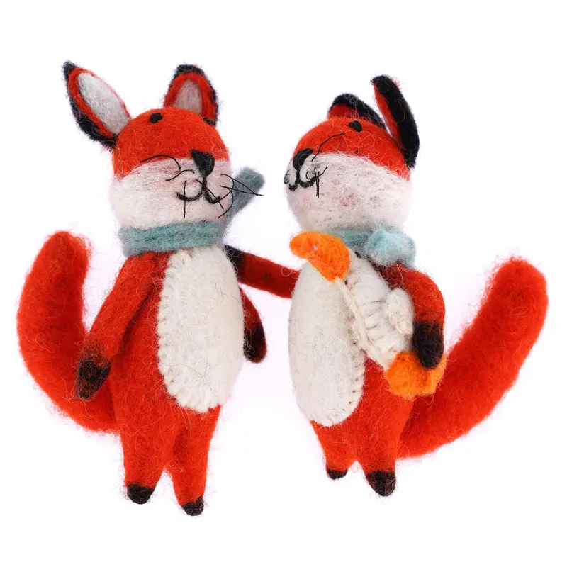 Papoose Toys Fox Pair 1