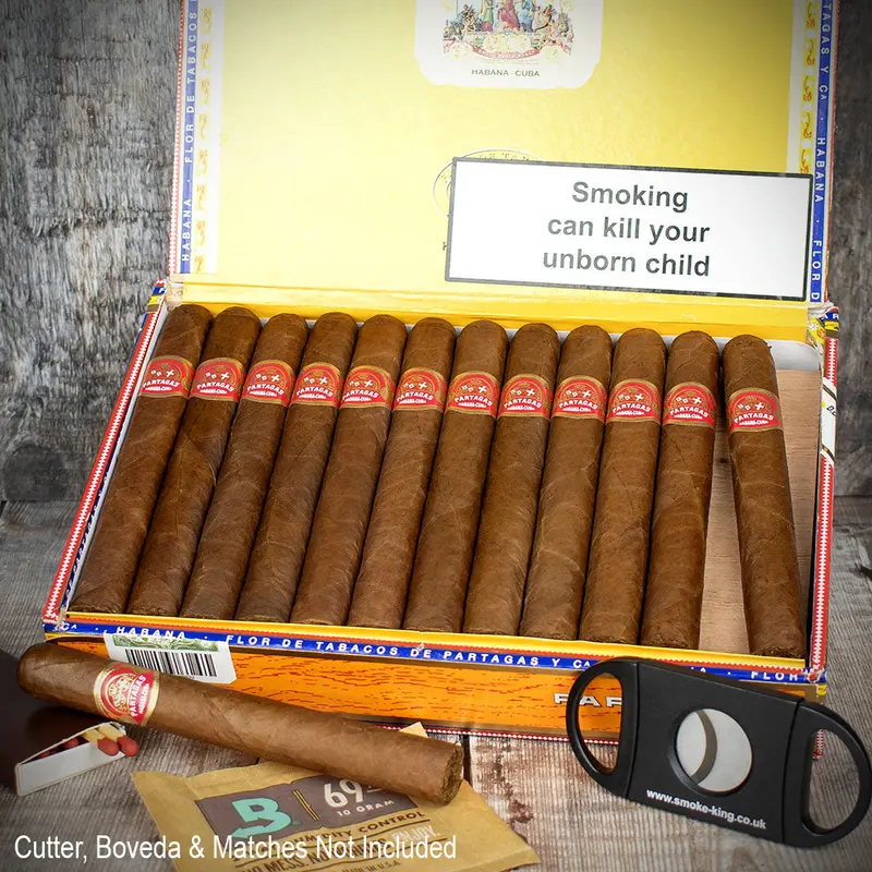 Partagas Petit Coronas Especiales - Box Of 25 Cuban Cigars 1