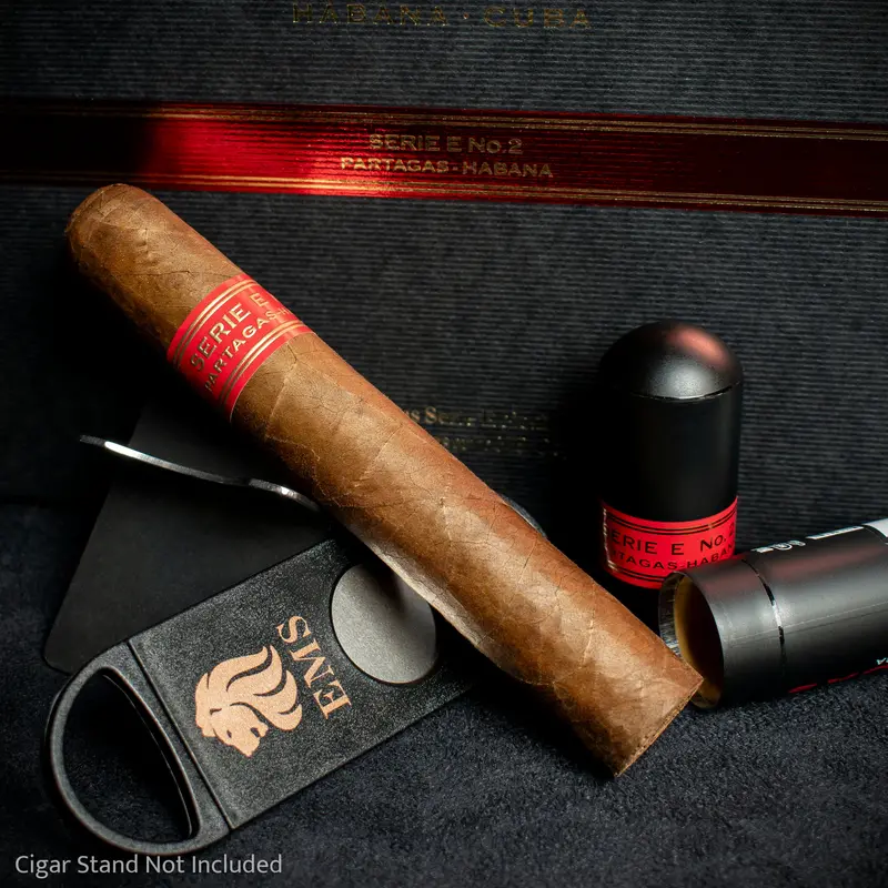 Partagas Serie E No.2 Tubed Cuban Cigar & Hine Miniature - Gift Box 2