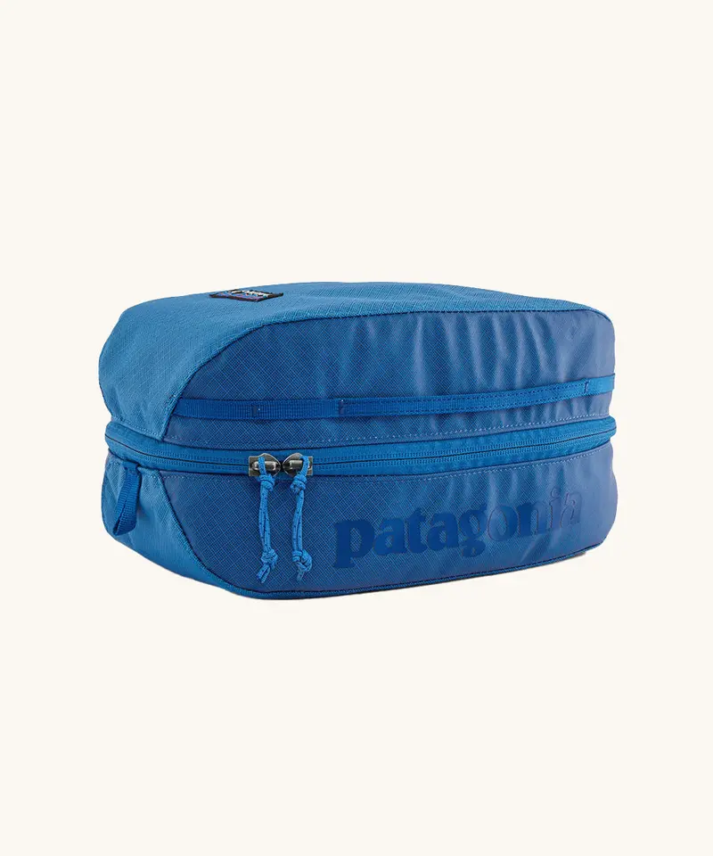 Patagonia Black Hole Cube Travel Bag 6L - Endless Blue 1