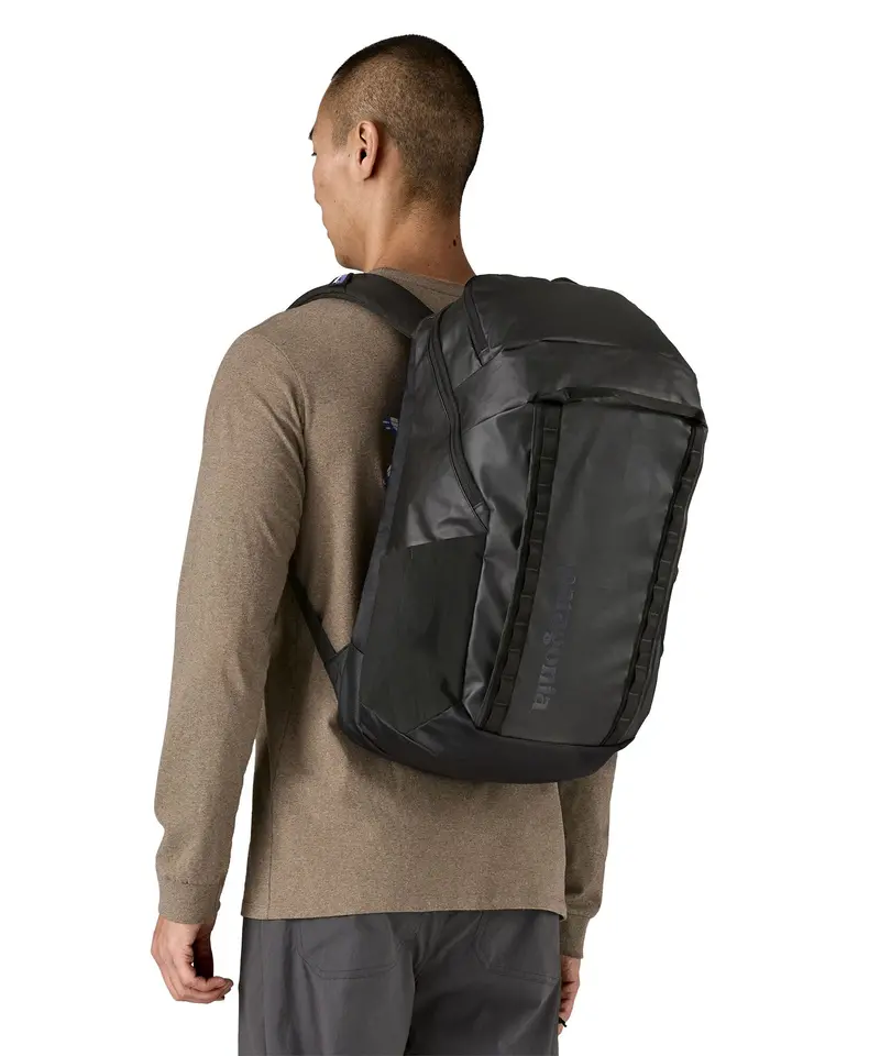 Patagonia Black Hole® Pack 32L - Black On Black 2