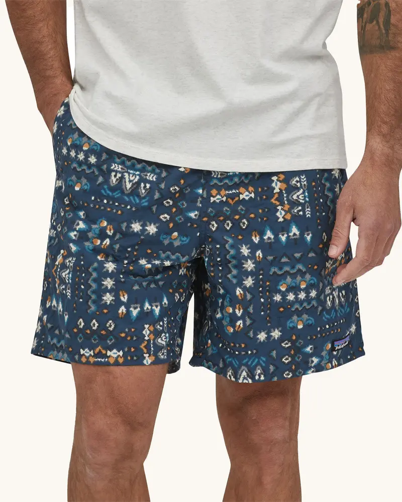 Patagonia Men's Baggies™ Long Shorts - Kaleidoscope / Still Blue 3