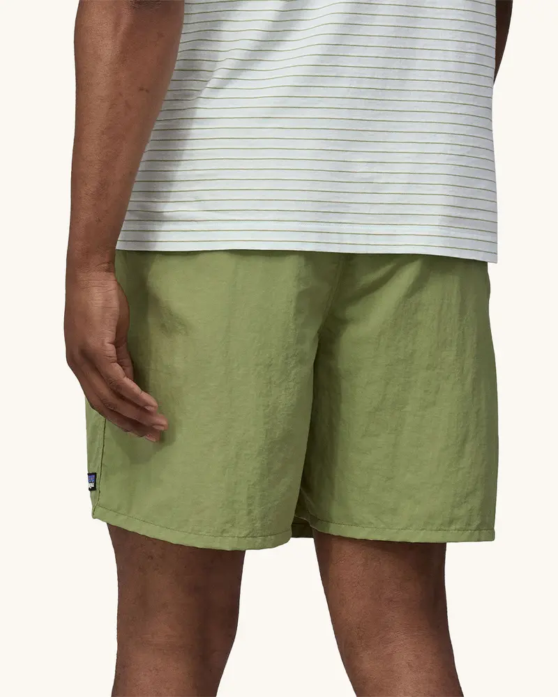 Patagonia Men's Baggies™ Shorts - Bundle Green 4
