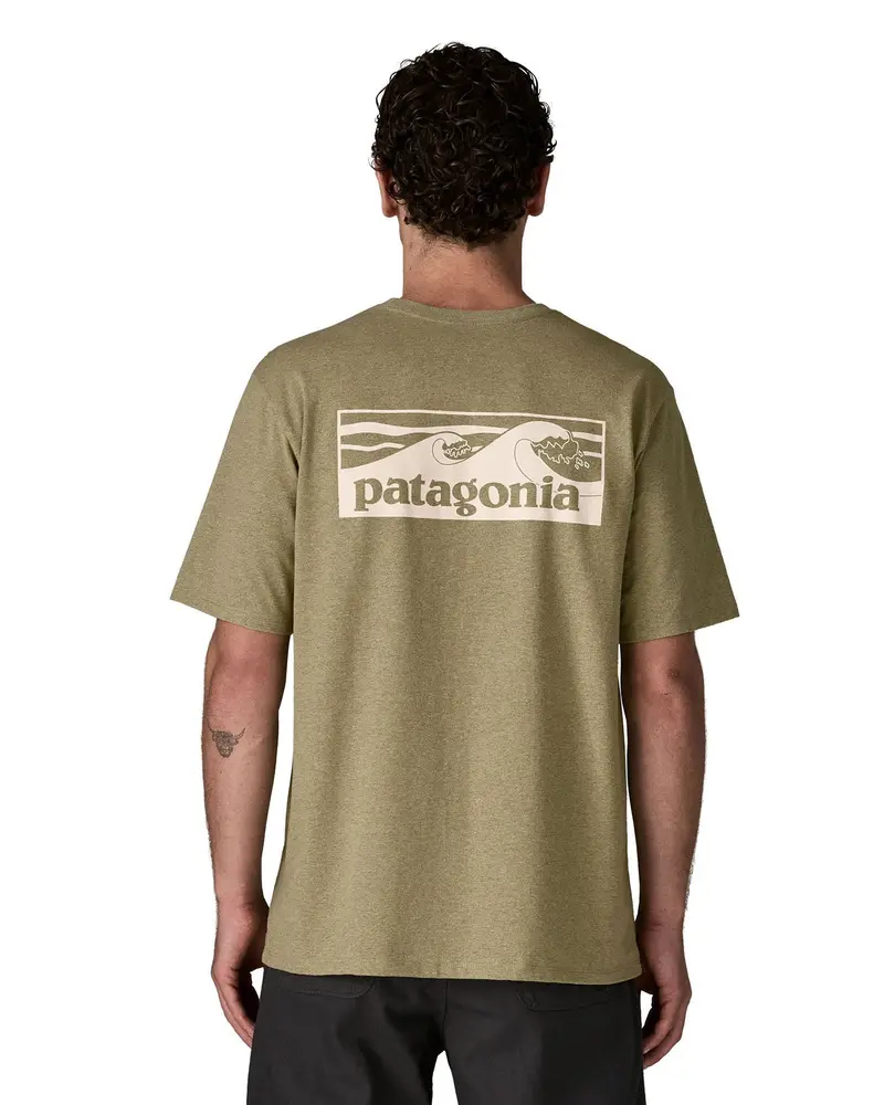 Patagonia Men's Boardshort Logo Pocket Responsibili-Tee® - Gumtree Green 3