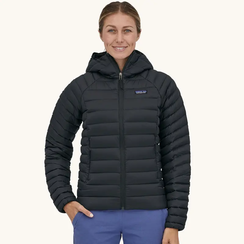 Patagonia Women's Down Sweater Hoody - Oxide Red 2