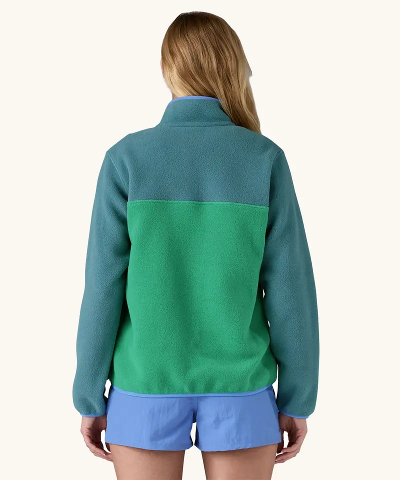 Patagonia Women's Lightweight Synchilla Snap-T Fleece - Heartleaf Green 3