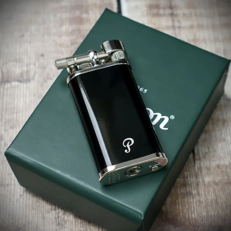 Peterson Of Dublin Pipe Lighter - Black Lacquer 2