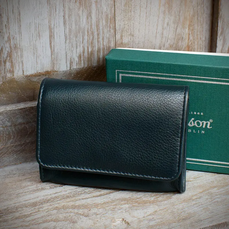 Peterson Pipe Tobacco Pouch - Box Avoca (Pou-146) 1