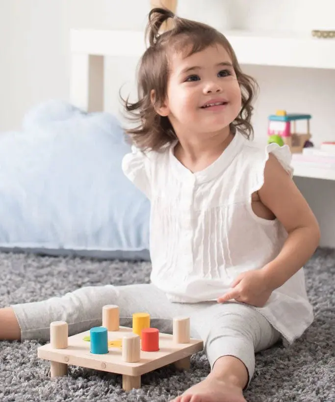 Plantoys Hammer Peg 2