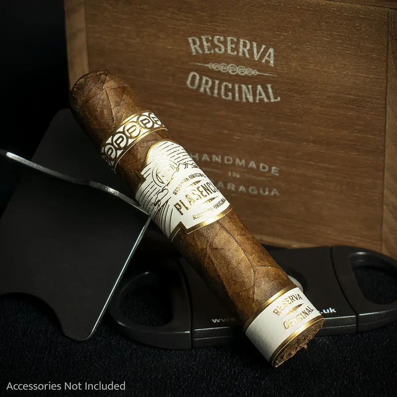 Plasencia Reserva Original Corona Corta Cigar - Single 2