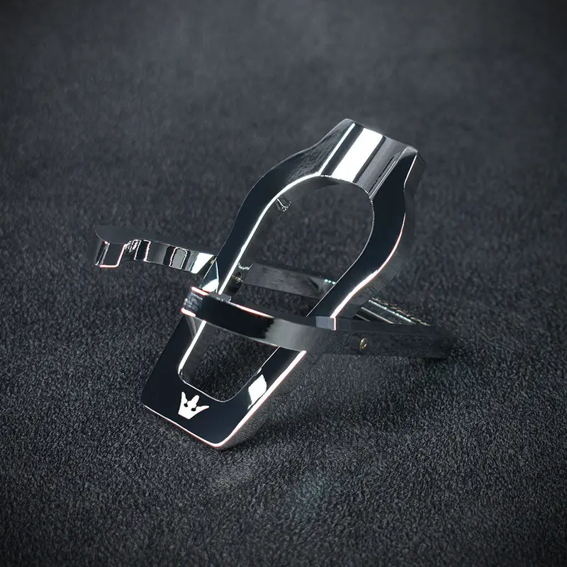 Polished Chrome Folding Pipe Stand 1