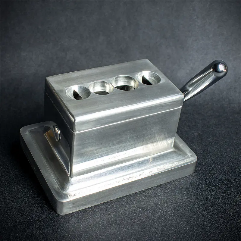 Quad Table Cigar Cutter - Straight & V Cut 1